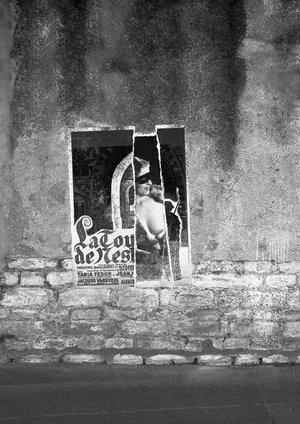 16 Cinema Surr - Souvenir 2