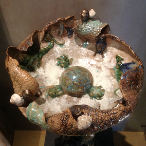 JJDamville - Le bain d'oiseau de Bernard P. (Détail du bassin)(grès émaillé) - 2017