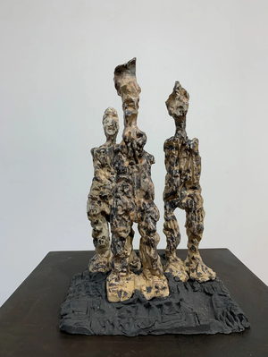 Wilhelm Moser - Créatures de pierre, 2021 - Groupe de 3 argiles blanches (30x21x19 cm)