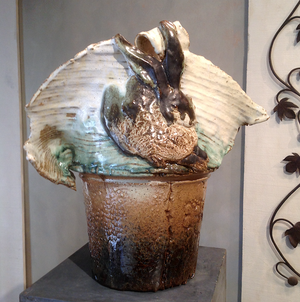 JJDamville - Avant la mise en pot, le lièvre de Durer (grès émaillé) 30x36 cm - 2018