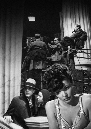 21 Cinema Surr - Sternberg