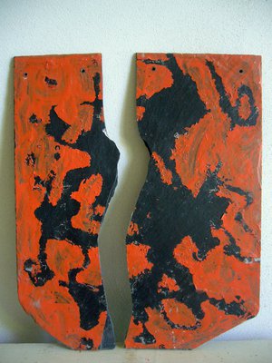 Raffaele Melis : Cassé (Technique mixte : Ardoise, cire, peinture acrylique et métal)