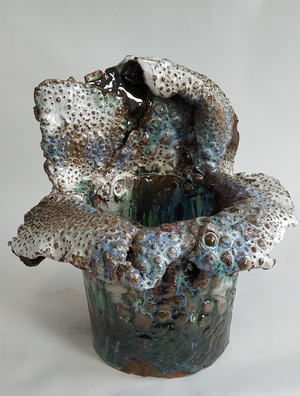 JJDamville- Avant la mise en pot, elle court, elle court (vue de dos) (grès émaillé) - 2018